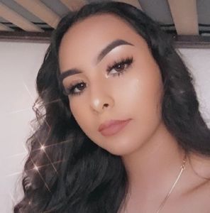 Meet your Posher, Yahaira